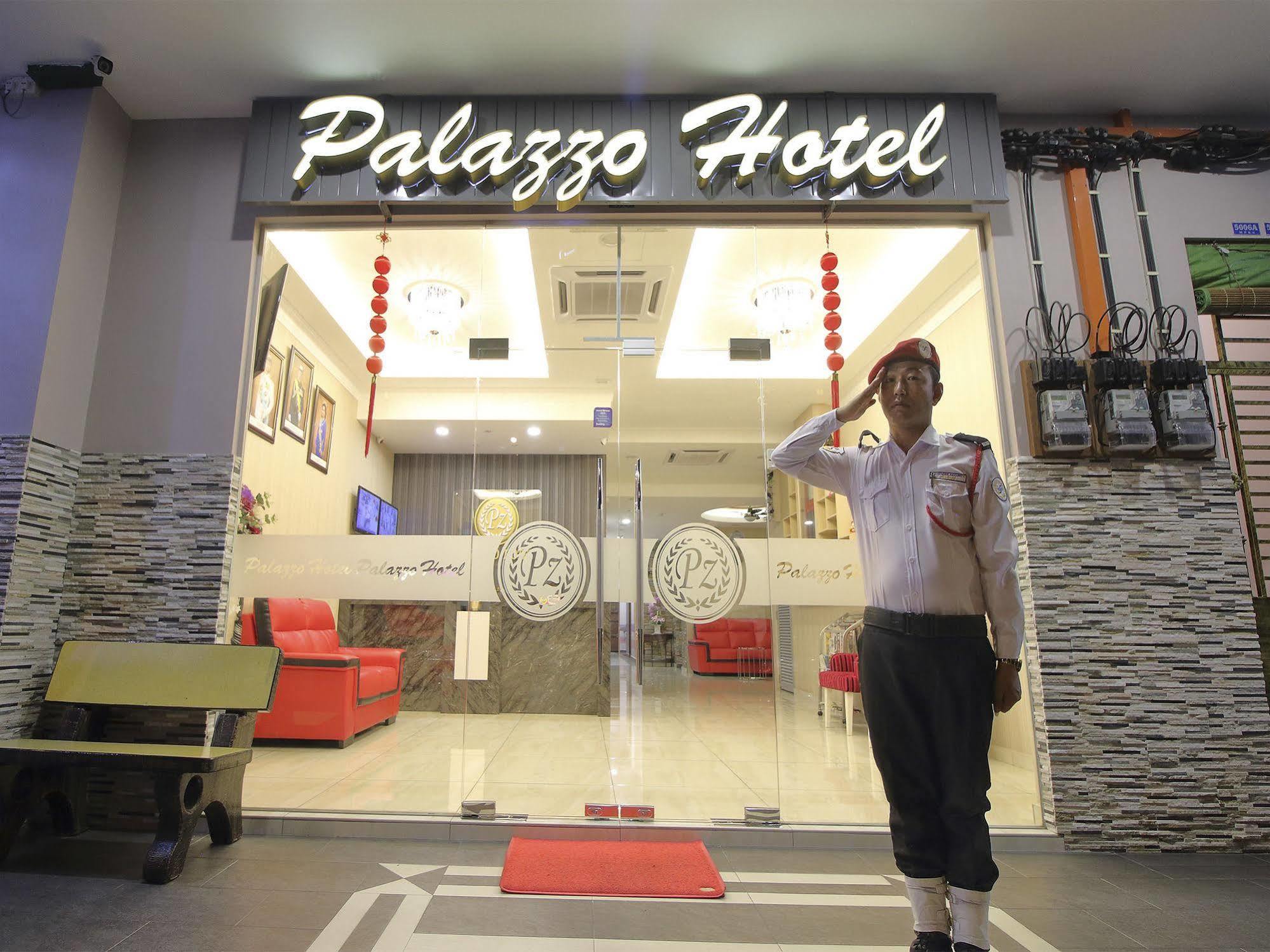 Palazzo Hotel Kulai Εξωτερικό φωτογραφία