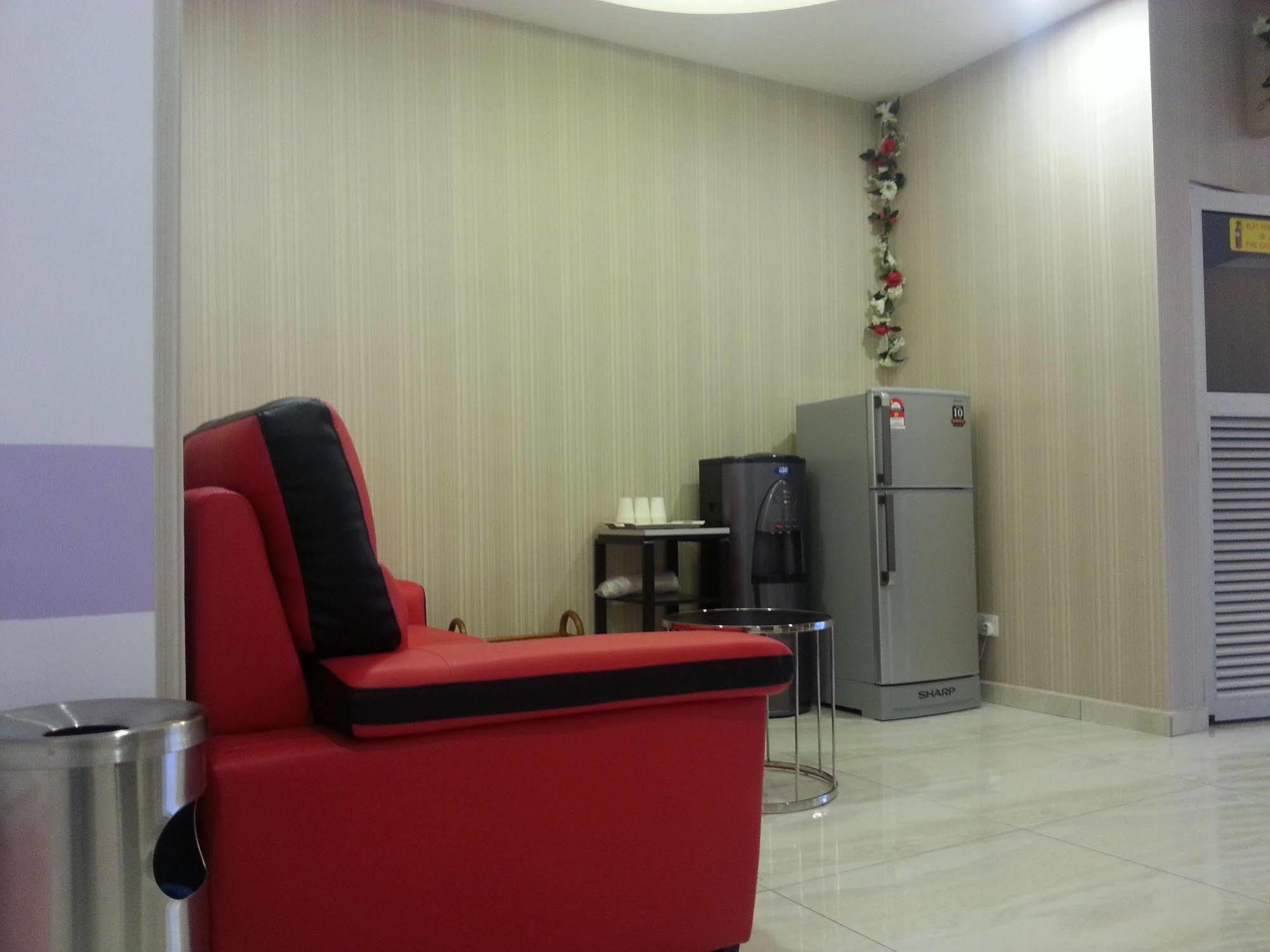 Palazzo Hotel Kulai Εξωτερικό φωτογραφία