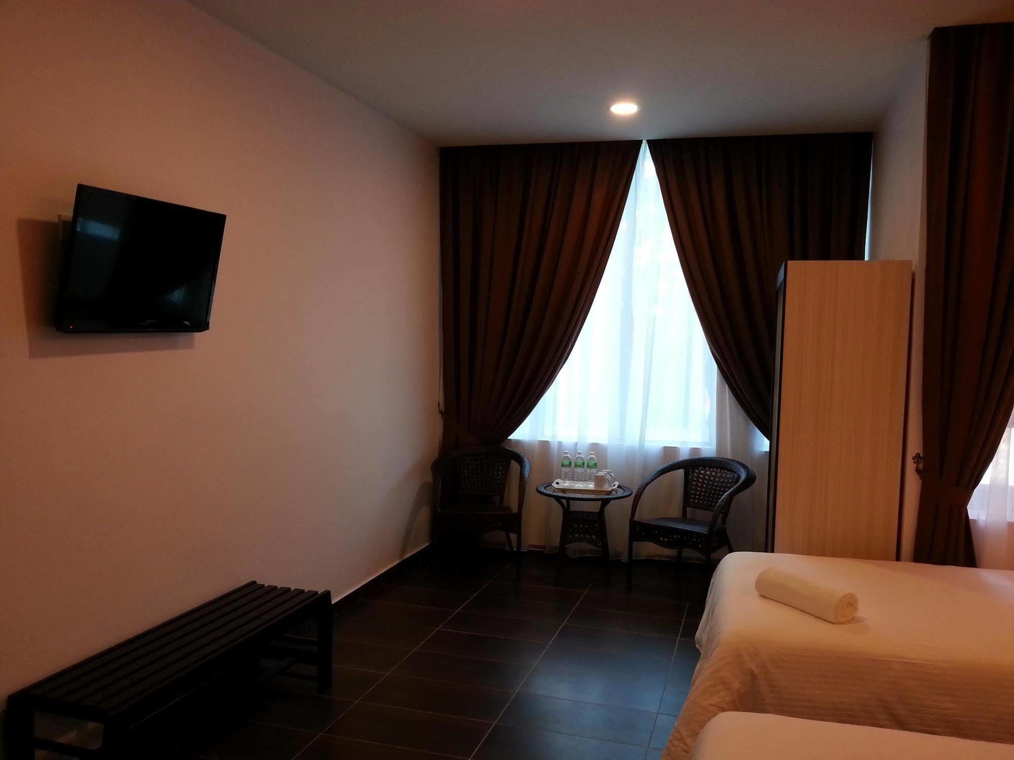 Palazzo Hotel Kulai Εξωτερικό φωτογραφία