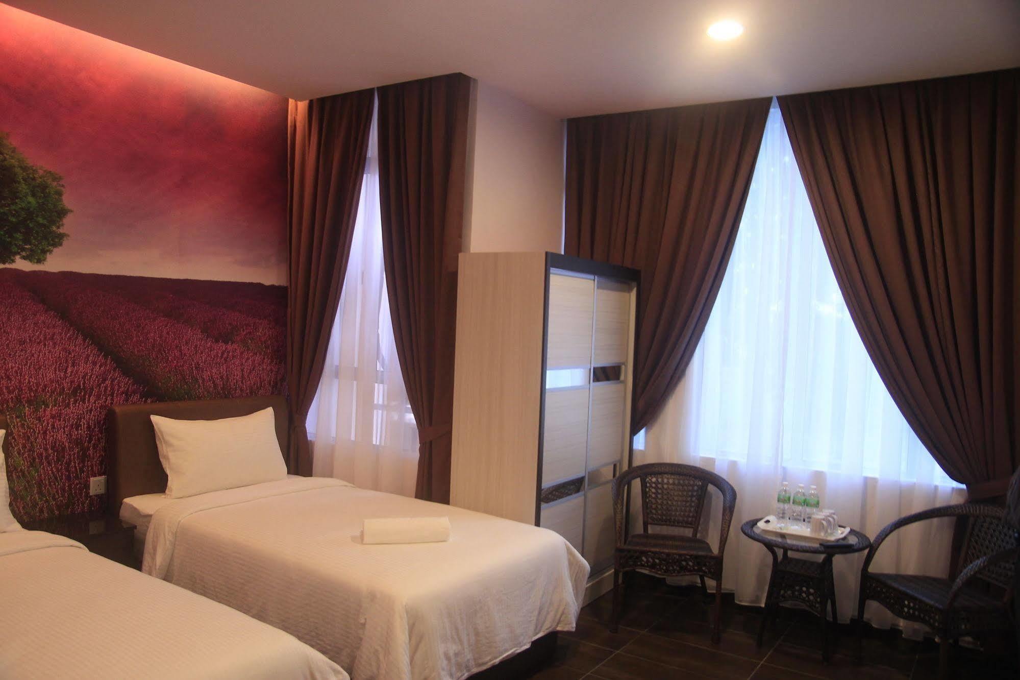 Palazzo Hotel Kulai Εξωτερικό φωτογραφία