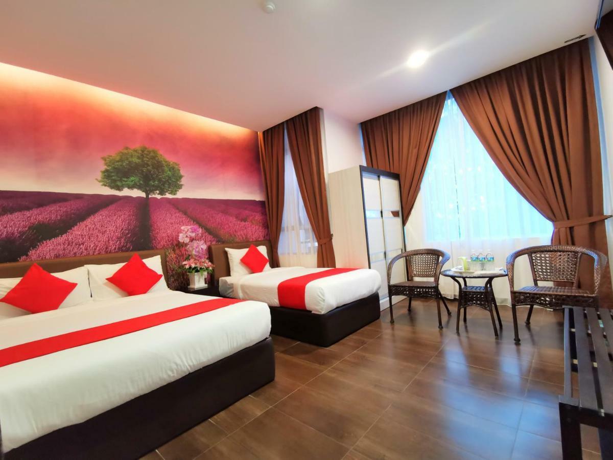 Palazzo Hotel Kulai Εξωτερικό φωτογραφία