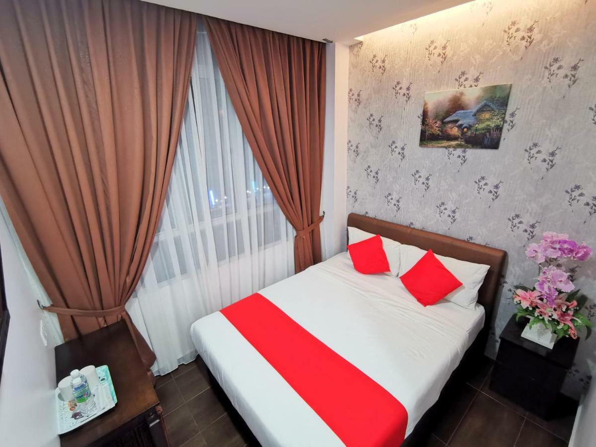 Palazzo Hotel Kulai Εξωτερικό φωτογραφία